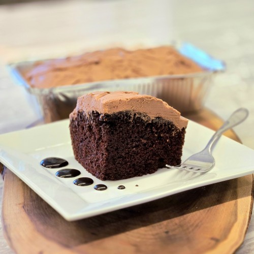 Homemade Chocolate Fudge Cake