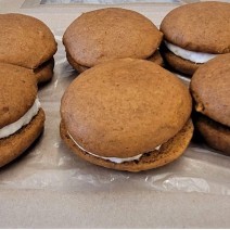 Homemade Pumpkin Whoopie Pies (6 cookies)