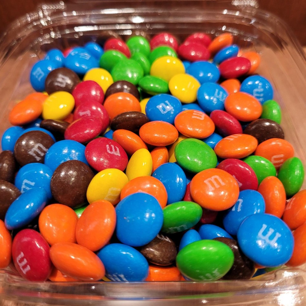M&M Candy - per lb