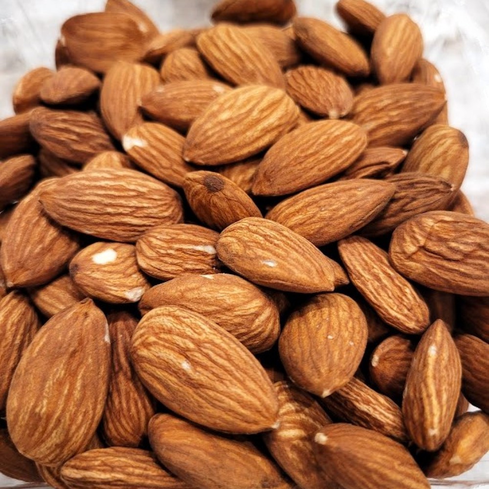 Whole Raw Unblanched Almonds -per lb