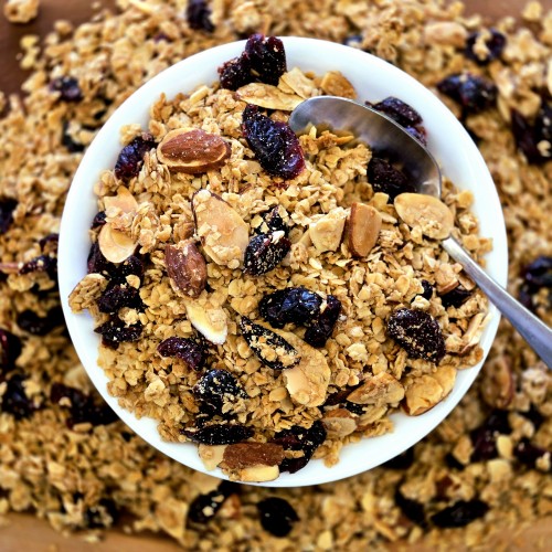 Cranberry Almond Granola per lb. 