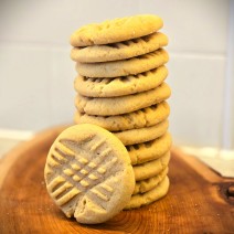 Homemade Peanut Butter Cookies (12 in a pkg.)