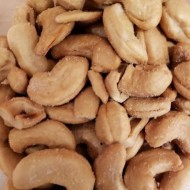 Roasted Salted Cashews - per lb